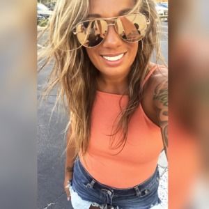 Meet your Posher, Britt